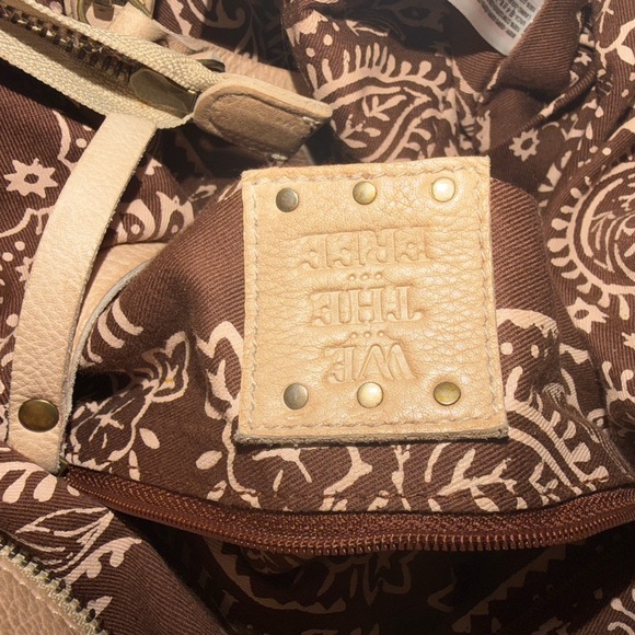 Free People/We The Free Studded Tan Leather Savoy Crossbody Bag Real Leather - Picture 9 of 13